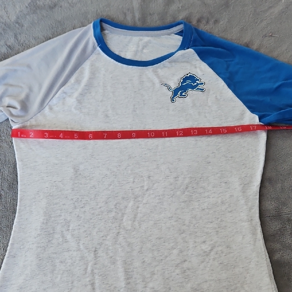 Detroit Lions Nike 3/4 Sleeve Raglan Tee - Picture 8 of 10